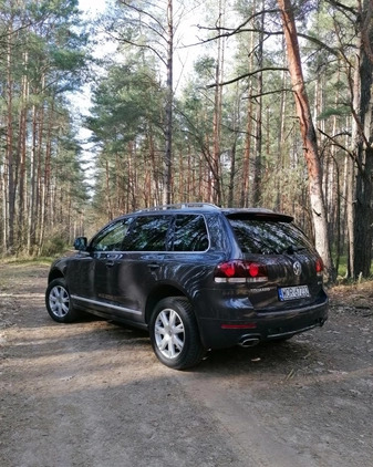 Volkswagen Touareg cena 46800 przebieg: 221000, rok produkcji 2009 z Strzelce Opolskie małe 106